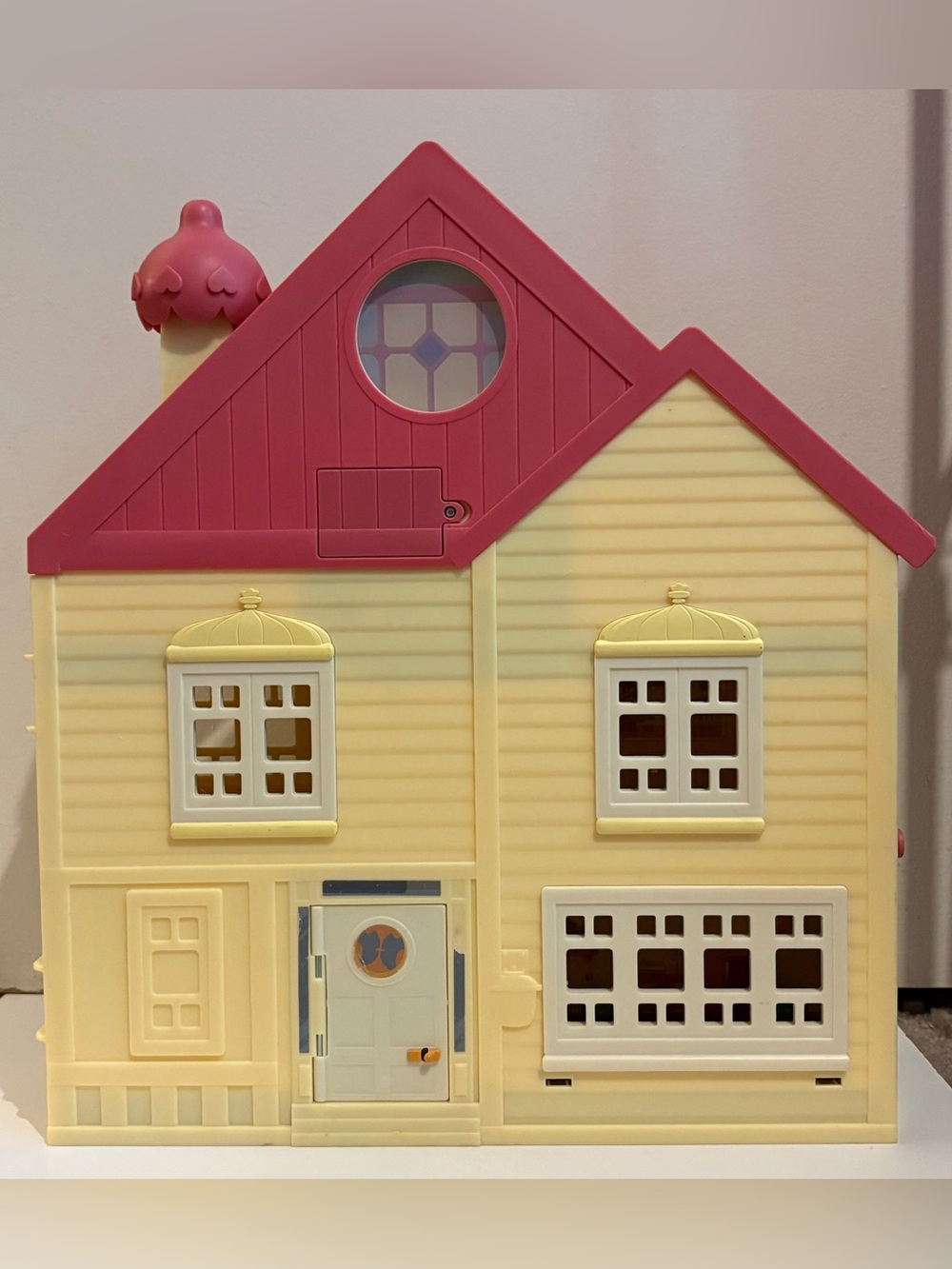 Bluey Ultimate Lights & Sounds Playhouse Dollhouse Working toys Moose Toy